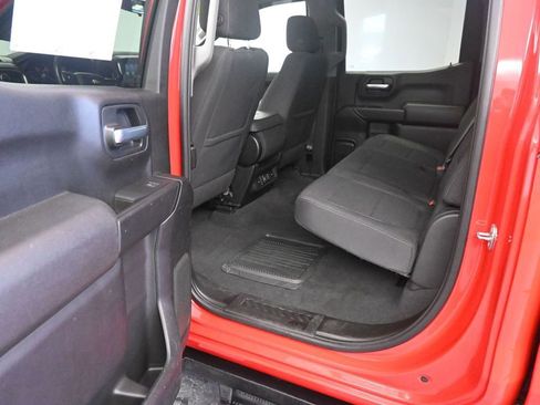 Used 2021 Chevrolet Silverado 1500 LT image 16