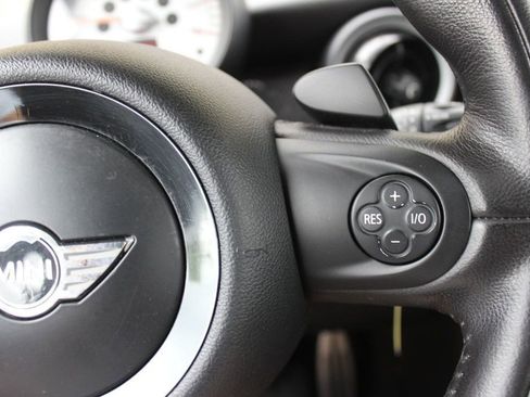 Used 2011 MINI Cooper Clubman S image 14