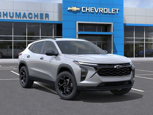 New 2026 Chevrolet Trax LT w/ Driver Confidence Package FWD image 7