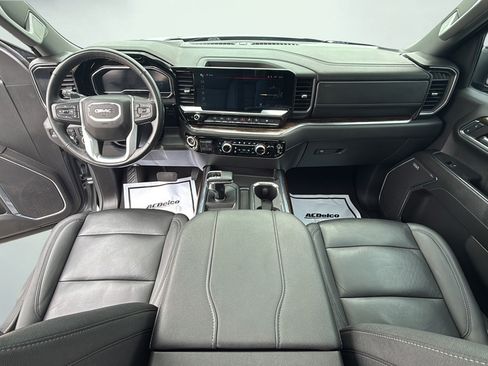 Used 2024 GMC Sierra 1500 Elevation w/ Elevation Premium Package AWD/4WD image 27