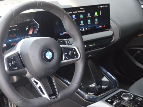 Used 2025 BMW X3 xDrive30i w/ Premium Package AWD/4WD image 25