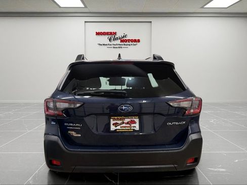 Used 2024 Subaru Outback Premium AWD/4WD image 6