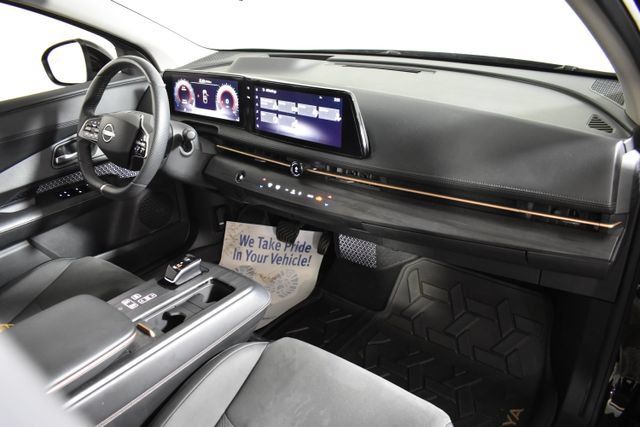 Certified 2024 Nissan Ariya AWD image 42