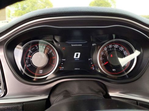 Used 2021 Dodge Challenger R/T Scat Pack RWD image 40
