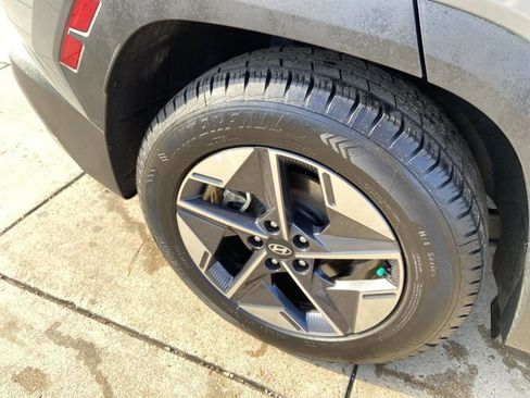 Used 2025 Hyundai Tucson SEL FWD image 31
