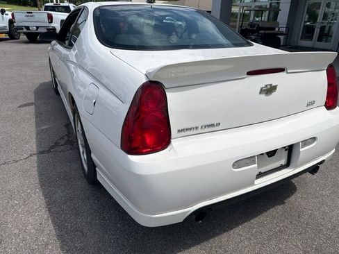Used 2006 Chevrolet Monte Carlo SS FWD image 21