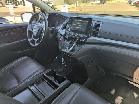 Used 2020 Honda Odyssey Touring image 13