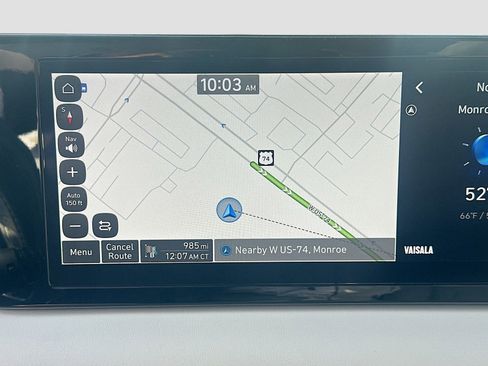 Used 2024 Hyundai Palisade Limited FWD image 16