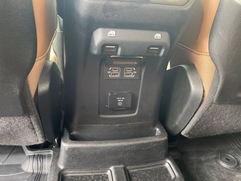 Used 2021 Jeep Wrangler Unlimited Rubicon image 16