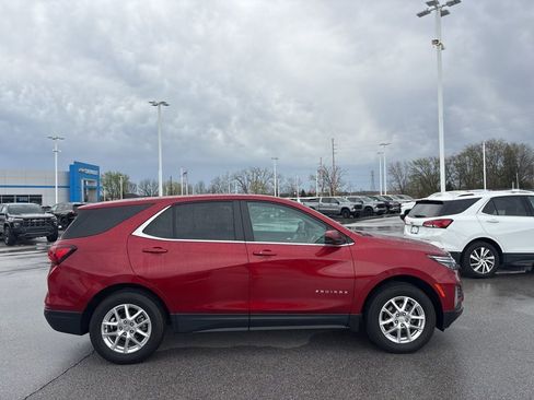 Used 2023 Chevrolet Equinox LT AWD/4WD image 4