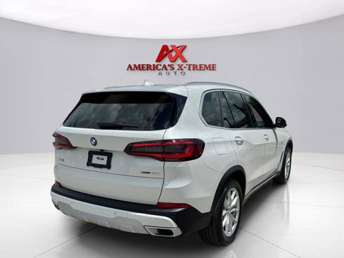 Used 2022 BMW X5 xDrive40i w/ Premium Package AWD/4WD image 6