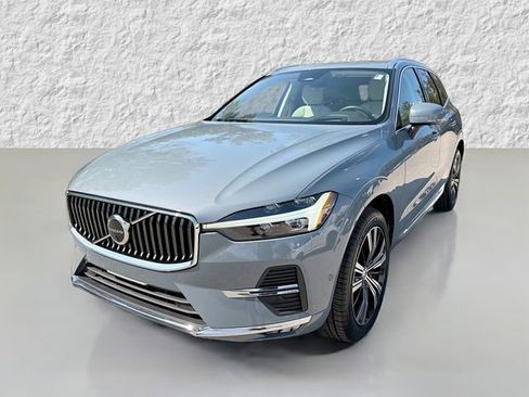 Used 2022 Volvo XC60 B6 Inscription w/ Advanced Package image 7