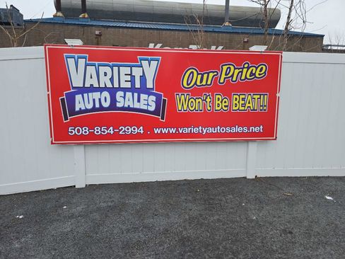 Used 2024 Volkswagen Taos SE image 5