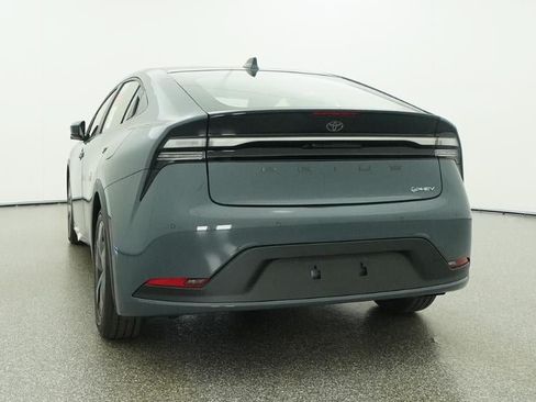 New 2026 Toyota Prius Plug-In Hybrid FWD image 44