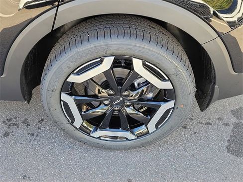 New 2025 Kia Telluride S image 40