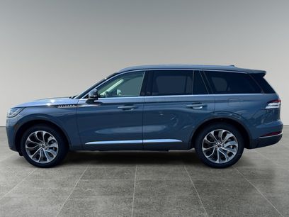 New 2025 Lincoln Aviator Reserve w/ Illumination Package