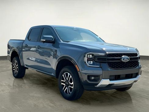 Used 2024 Ford Ranger Lariat w/ Advanced Towing Package image 11