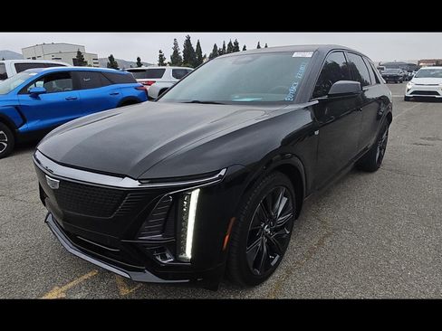 Used 2024 Cadillac Lyriq Sport w/ Nappa Leather Package AWD/4WD image 1