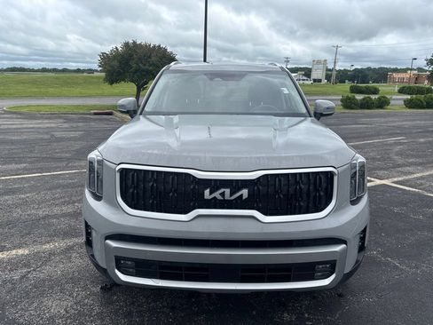 Used 2023 Kia Telluride EX X-Line AWD/4WD image 2