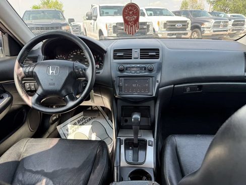 Used 2006 Honda Accord EX image 24