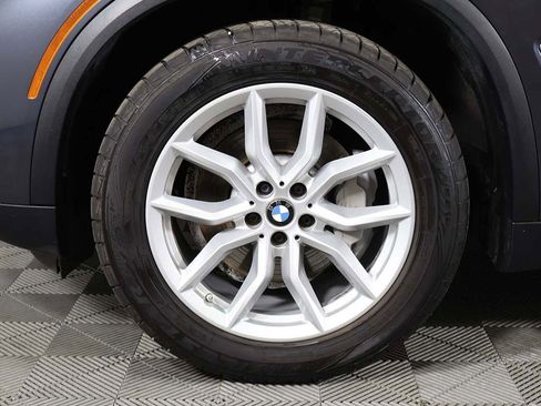 Used 2021 BMW X5 xDrive40i w/ Premium Package 2 image 27