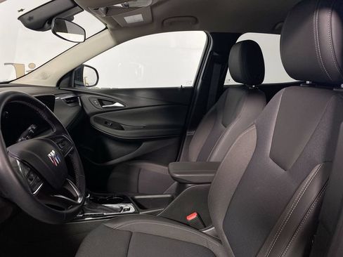 Used 2024 Buick Encore GX Preferred w/ Comfort Package FWD image 11