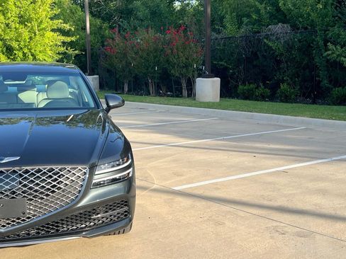 Used 2021 Genesis G80 2.5T AWD/4WD image 3