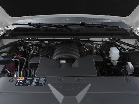 Used 2018 Chevrolet Silverado 1500 LT AWD/4WD image 16