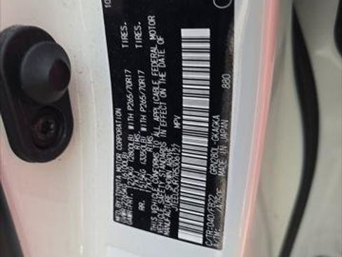 Used 2024 Toyota 4Runner SR5 RWD image 22