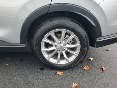 Used 2024 Honda CR-V EX image 9