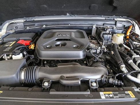 New 2023 Jeep Wrangler Unlimited Rubicon 4xe image 27