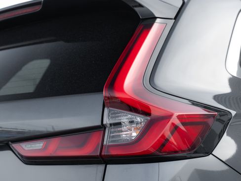 Used 2024 Honda CR-V Sport Touring image 27