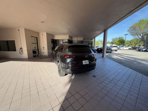 Used 2025 MAZDA CX-50 2.5 Hybrid w/ Premium Plus Pkg AWD/4WD image 16