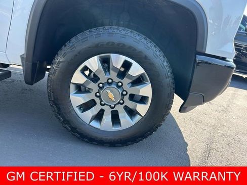 Used 2025 Chevrolet Silverado 2500 Custom w/ Z71 Off-Road Package image 8