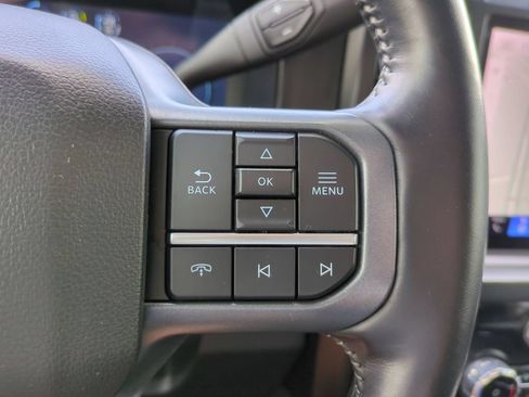 Certified 2024 Ford F250 Lariat w/ Lariat Ultimate Package AWD/4WD image 31