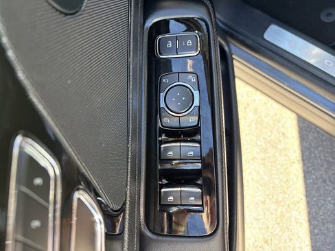 Used 2023 Lincoln Aviator Reserve image 12