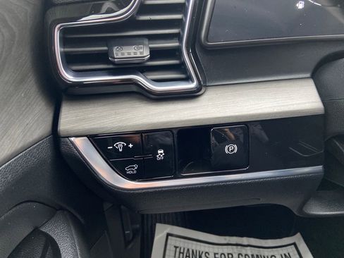 Used 2023 Kia Sportage X-Line w/ X-Line Premium Package image 32