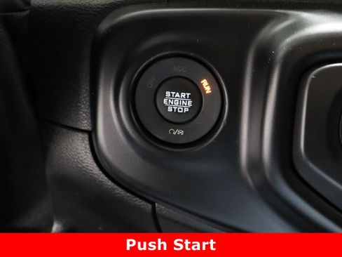 Used 2019 Jeep Wrangler Sport image 18