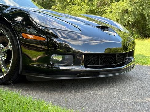 Used 2010 Chevrolet Corvette Grand Sport w/ Roof Package RWD image 32