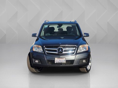 Used 2010 Mercedes-Benz GLK 350 4MATIC image 2