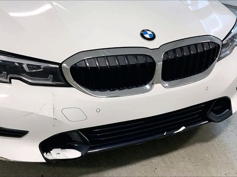 Used 2019 BMW 330i xDrive Sedan w/ Convenience Package image 32