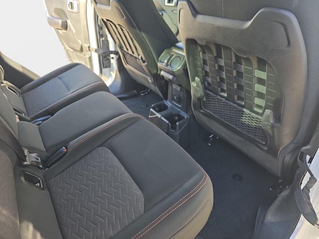 Used 2021 Jeep Gladiator Mojave AWD/4WD image 13