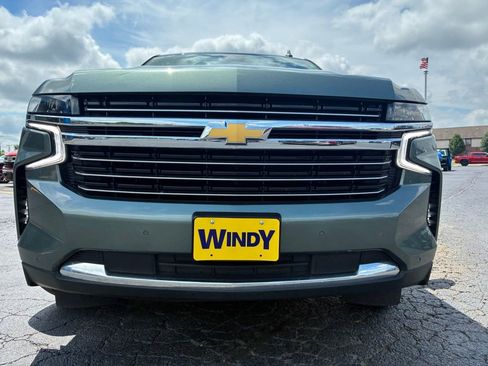 Used 2024 Chevrolet Tahoe LT AWD/4WD image 2