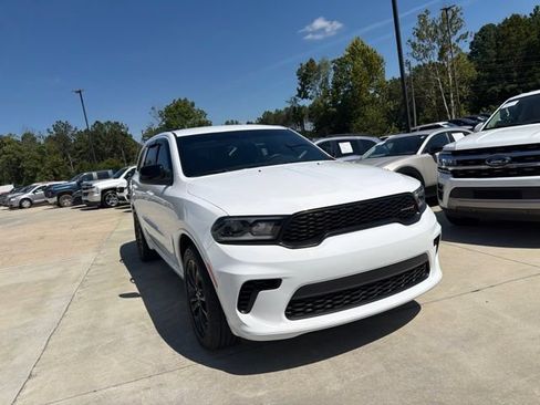 Used 2025 Dodge Durango GT w/ Blacktop Package RWD image 6
