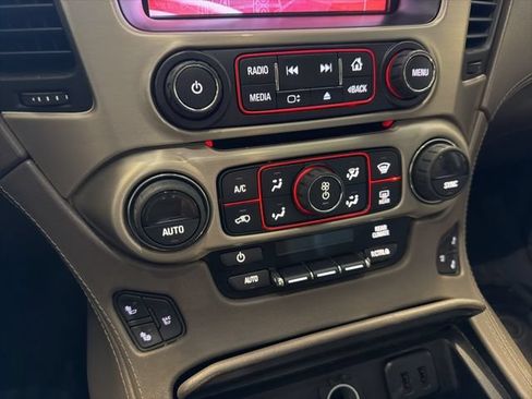 Used 2016 GMC Yukon Denali AWD/4WD image 29