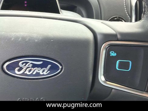 Used 2025 Ford Expedition Platinum AWD/4WD image 24