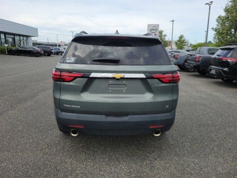 Used 2023 Chevrolet Traverse LT FWD image 8