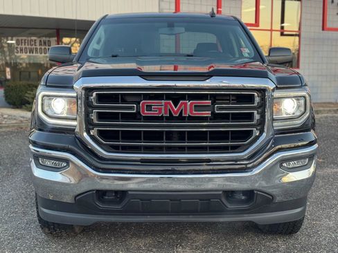 Used 2019 GMC Sierra 1500 SLE w/ SLE Value Package image 8