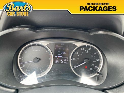 Used 2021 Nissan Versa S image 32