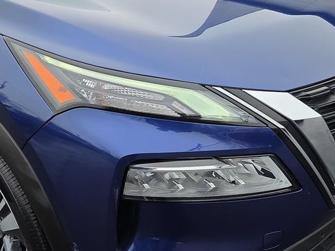 Certified 2023 Nissan Rogue SL w/ SL Premium Package AWD/4WD image 9